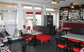 Le Bistro De L'Etoile